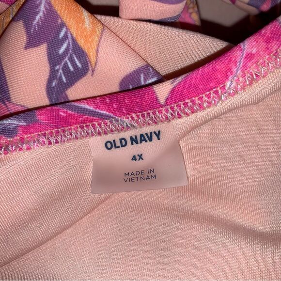 BUNDLE (2) Old Navy Swimsuits Size 4X - Picture 7 of 11